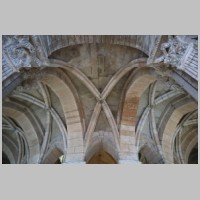 Langres, Cathedrale, deambulatoire, photo rene boulay, Wikipedia.jpg